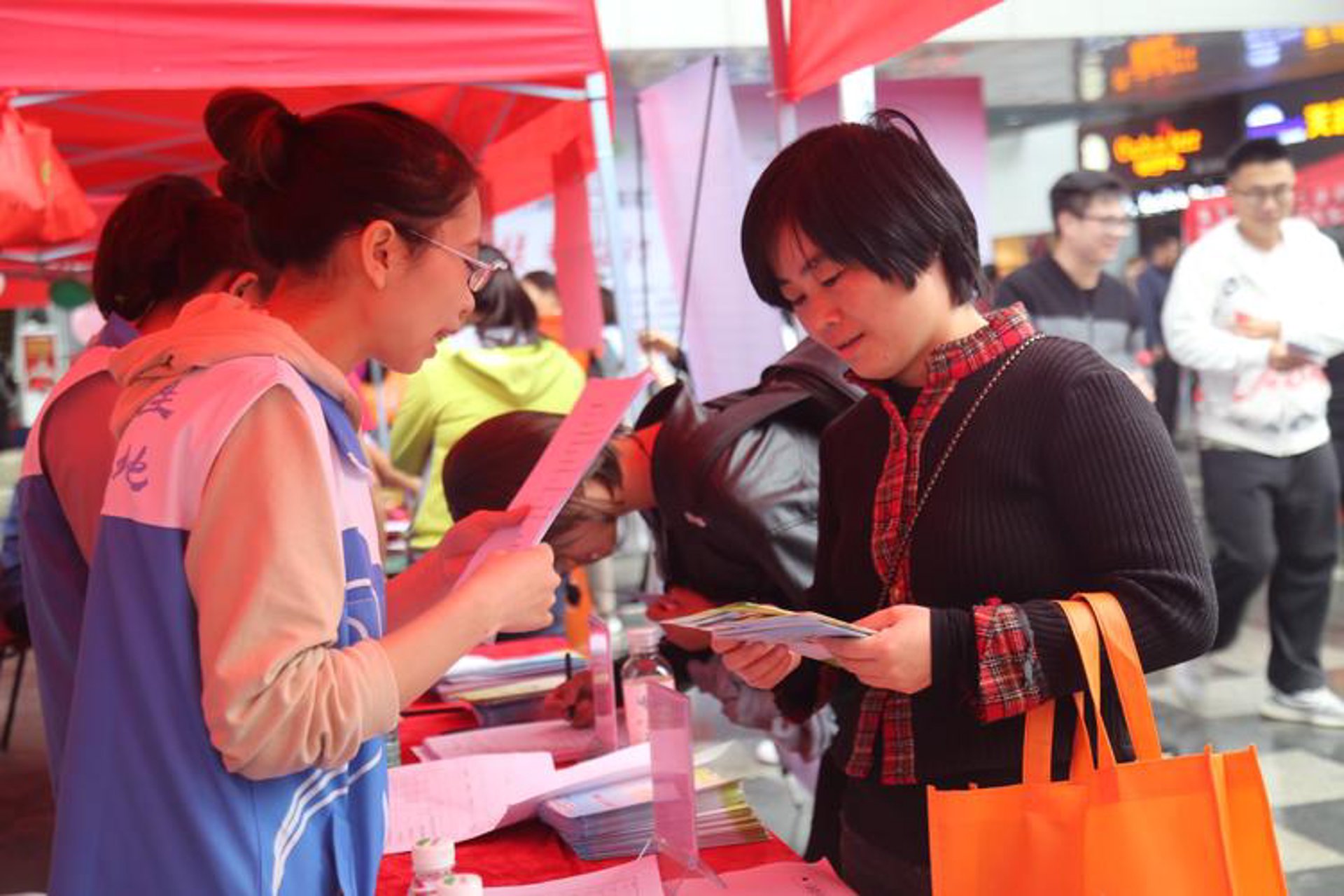 保定眼科医院的最新动态:专业与温情并行
